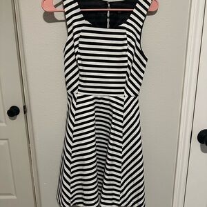 Express Monochrome Striped Top